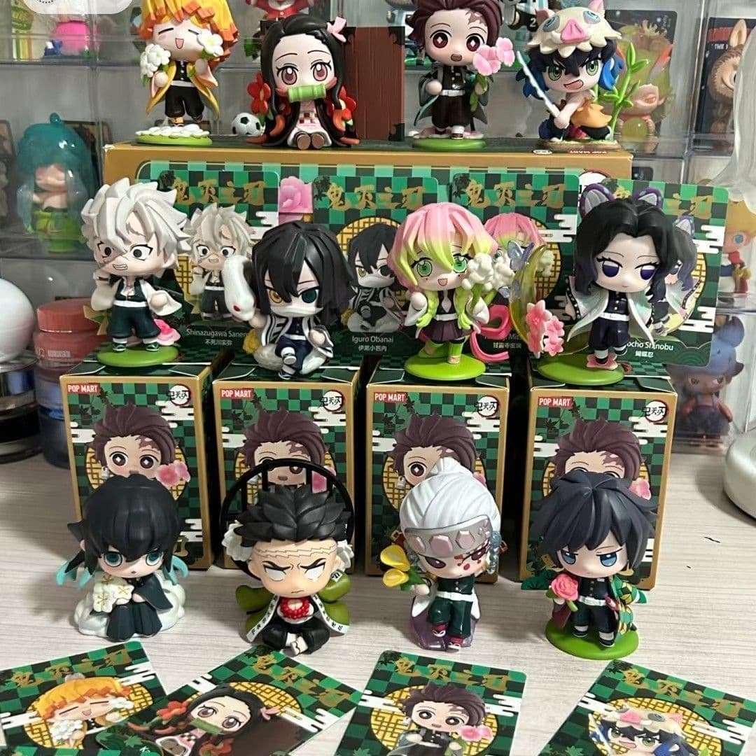 Demon Slayer Blind Box Birth Flower Series Tanjiro Nezuko Zenitsu Handmade Office Stationery Peripheral Table Ornament Gift
