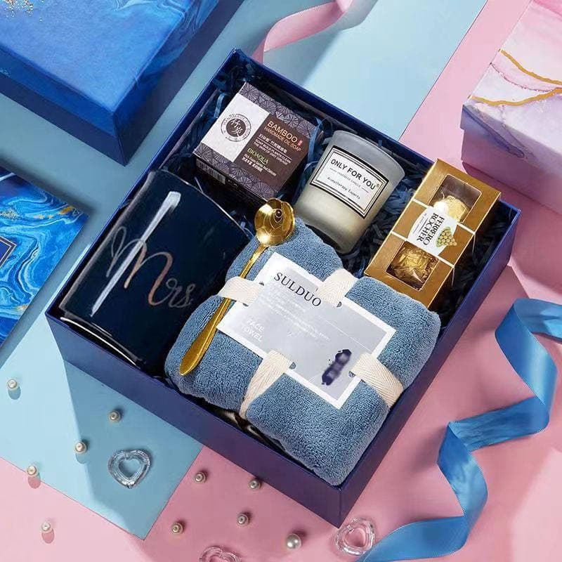 Bridesmaid Groomsman Gift Set Practical Wedding Favor Box Birthday Return Gift Set