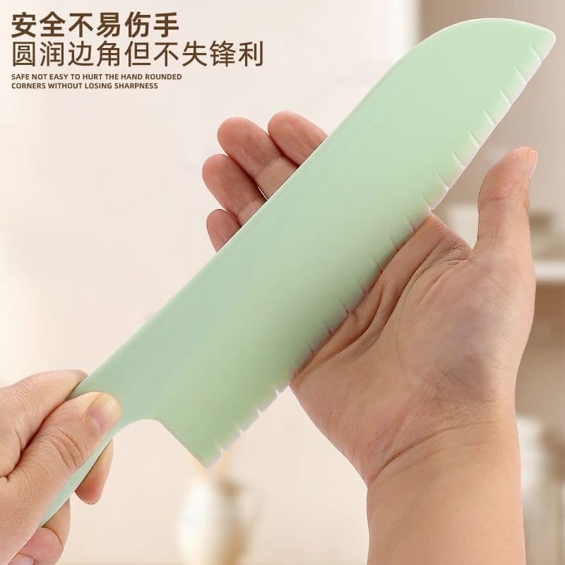 Wholesale Kindergarten Plastic Knife Fruit Plate Fruit Knife Baby Food Knife Fork Spoon Toy Kitchen Set