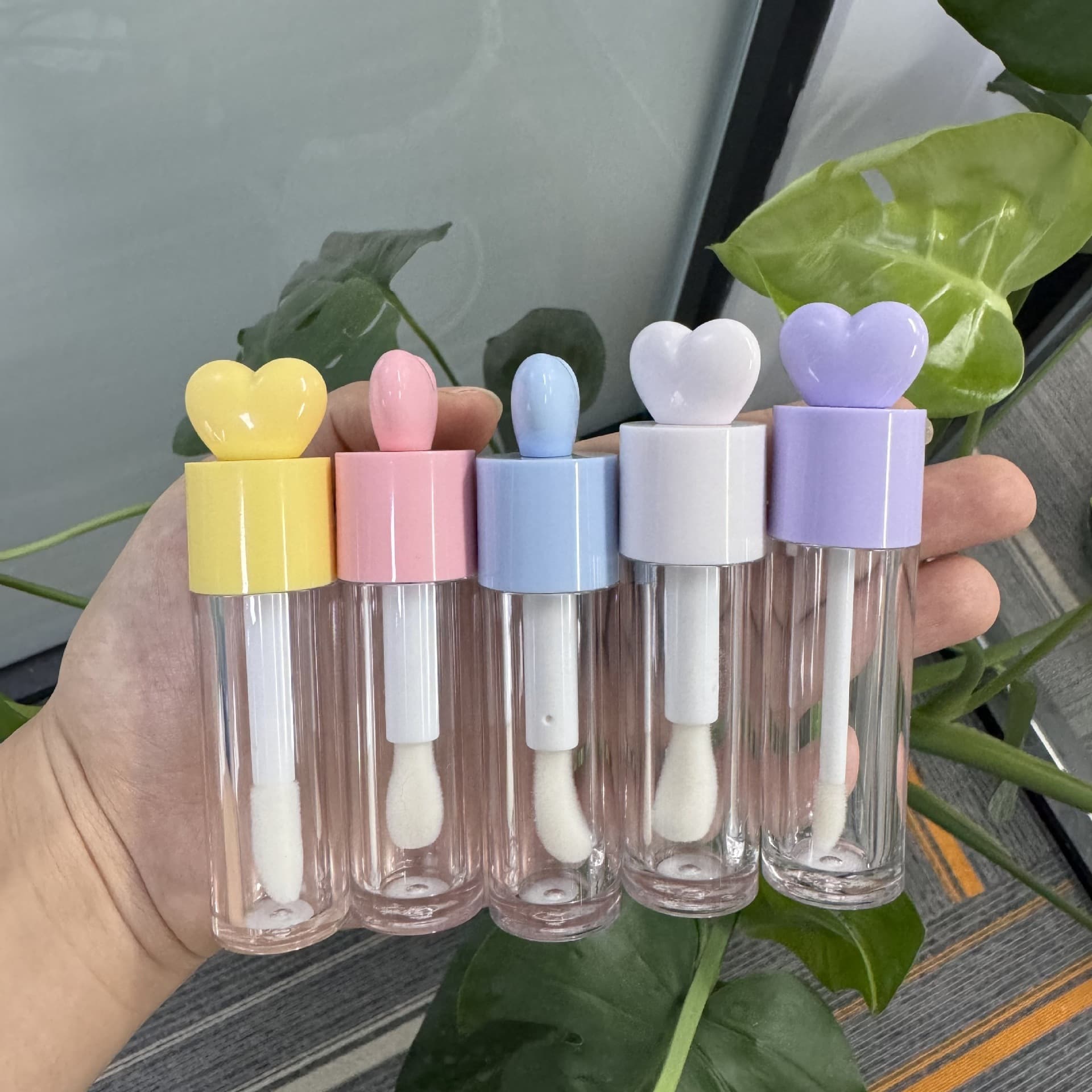 6/7ml sweet pink love lip gloss lip glaze empty tube transparent bottle plastic empty bottle makeup packaging material in stock