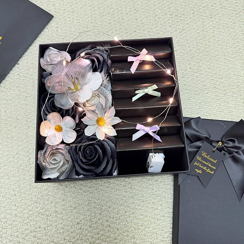 Qixi Gift Box Valentine's Day Gift DIY Artificial Flower Birthday Gift Soap Rose for Husband Boyfriend Surprise