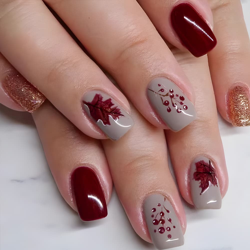 Short Glossy Maple Leaf Press-On Nails Fake Nails Set Autumn Winter Vintage False Nails 24Pcs Removable