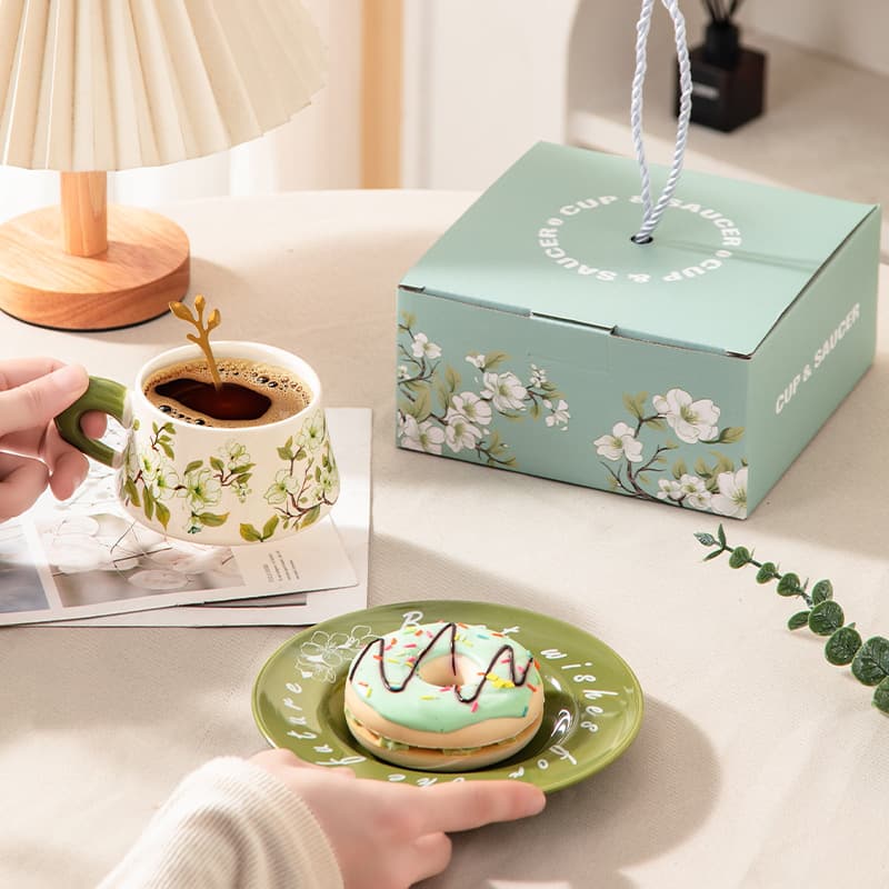 Modern coffee cup and saucer Valentine's Day high-end exquisite couple's cup housewarming gift box set girl's mug