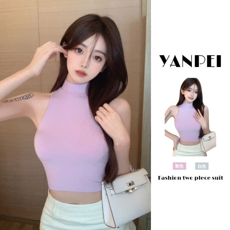Trendy Sweet and Spicy Sexy Racerback Tank Top for Women, Summer Outerwear or Inner Layer, Short Cropped Sleeveless Undershirt, Fashion