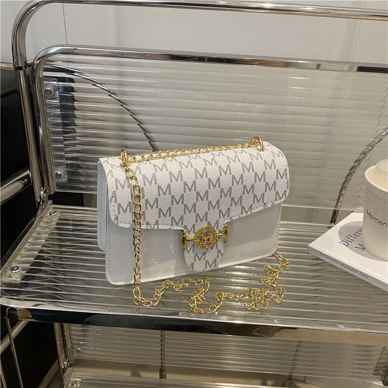 2025 Summer Shoulder Bag One Size Lock Buckle Women's Bag Flap Small Square Bag Silver Chain Crossbody Shoulder Embroidered Bag