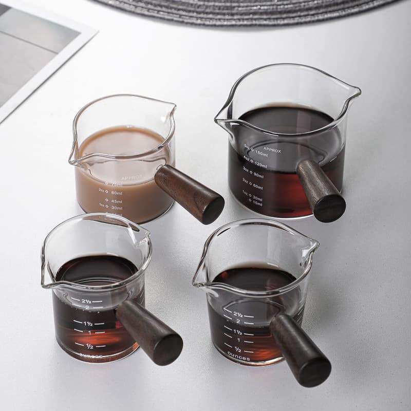 Wooden Handle Double Spout Milk Pitcher Coffee Glass Cup Milk Cup Italian Walnut Wood Glass Coffee Measuring Cup
