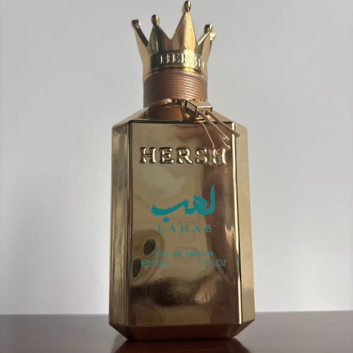 Factory Direct Wholesale Cross-Border Hot Sale Hersh Lahab Crown Perfume Middle East Dubai Long-Lasting Fragrance