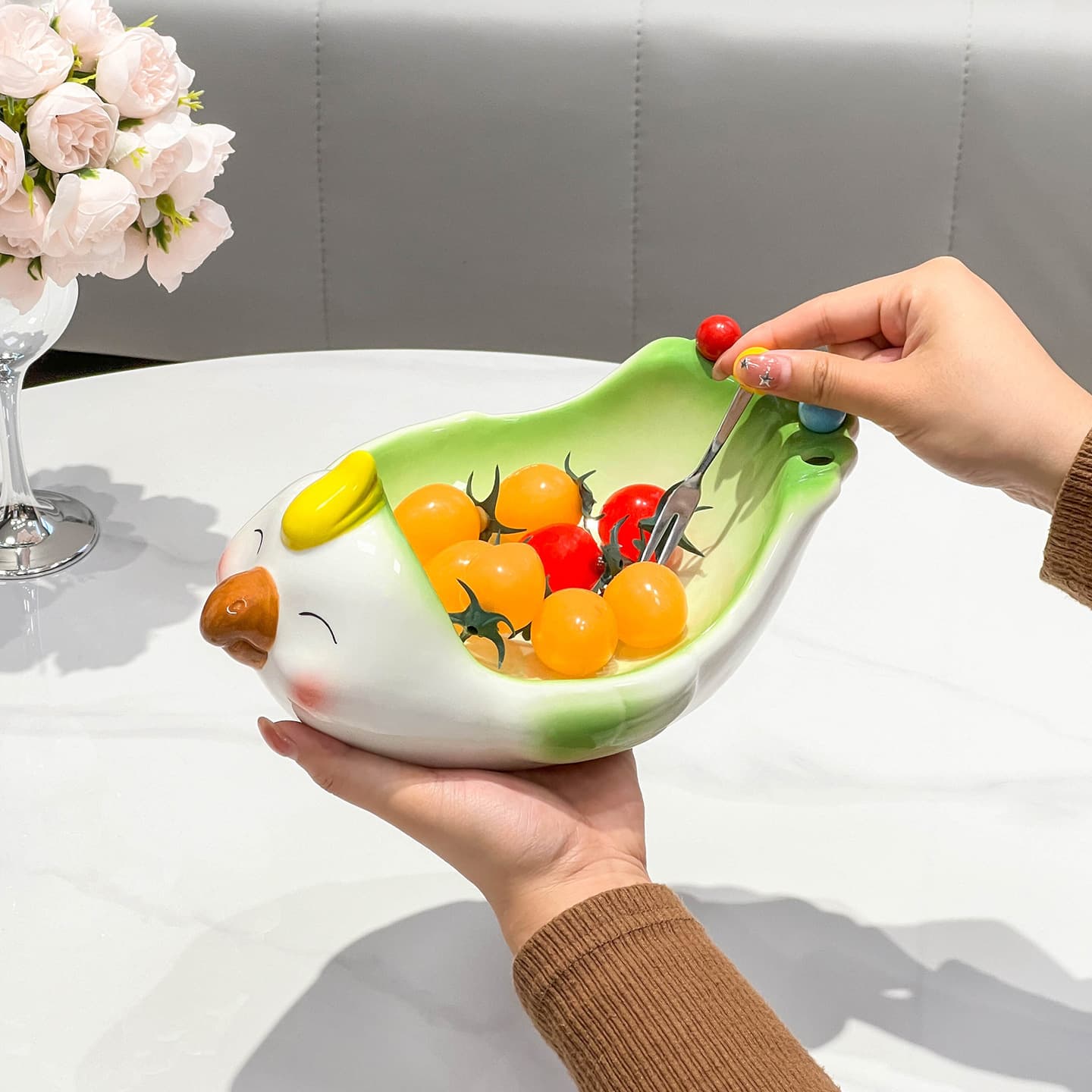 Elegant and Simple Parrot Fruit Tray, High-End Decorative Candy Dish for Living Room Coffee Table