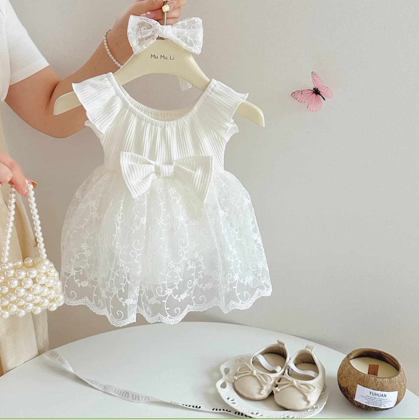 Baby Summer Dress with Butterfly Sleeves, Lace, Bodysuit for 100 Days and First Birthday, Princess Dress