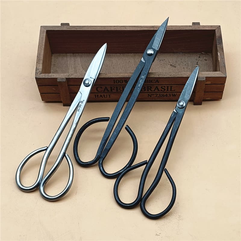 Bonsai tools, leaf bud scissors, labor-saving pruning shears, flower scissors, specialized bonsai scissors, Japanese forged Li family craftsmanship.