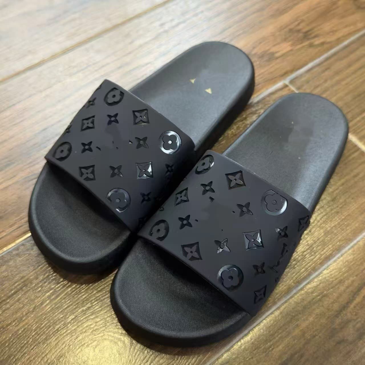 Cross-Border Trade American Light Luxury Men's Trendy Slippers, Unisex Couple Slippers for Women, High Appearance