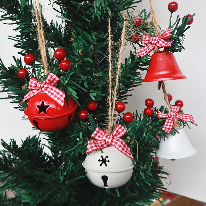Amazon cross-border Christmas decoration Christmas tree pendants five-star snowflake bells twine berry accessories Christmas bells