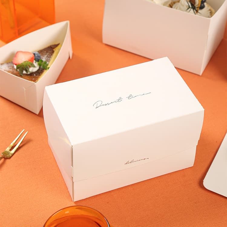 French triangular cut cake packaging box, thousand layer mousse tiramisu cut cake box, dessert packaging box