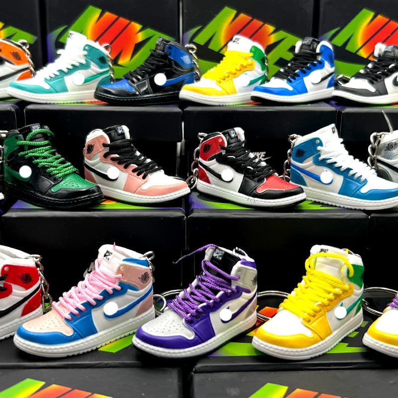 AJ 1 Basketball Shoe Keychain TikTok Hot Blind Box Blind Bag Accessory Bag Charm Mini Shoe Keychain