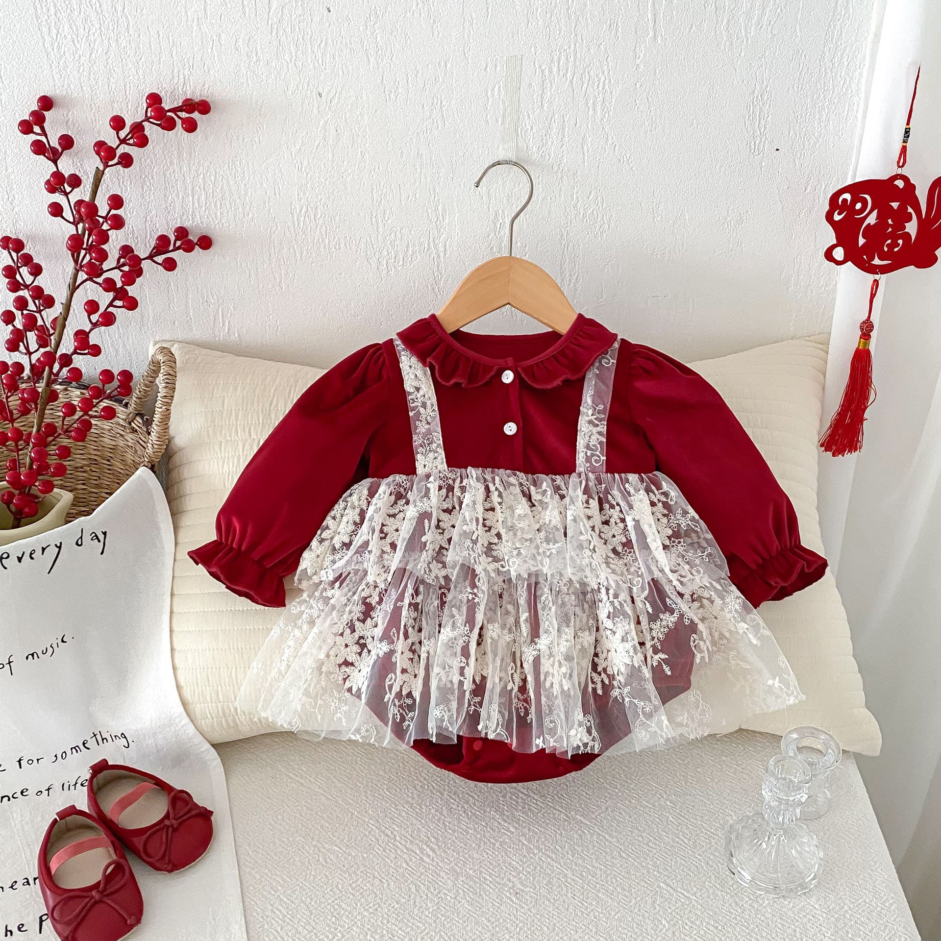 INS Baby Spring/Autumn Bodysuit Girl Onesie Full Moon 100 Days Happy Group 1 Year