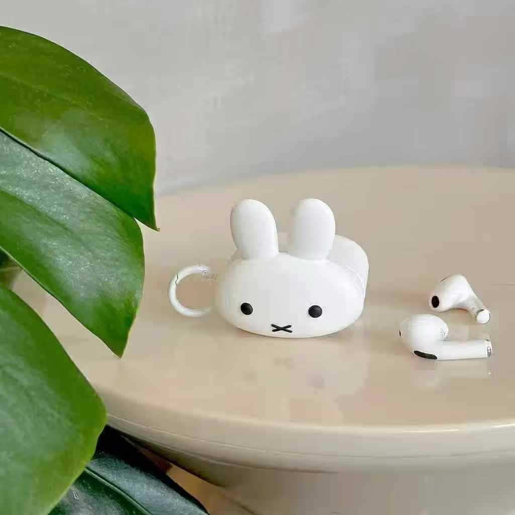 AirPods Pro 3 Cute Cartoon Bluetooth Case Silicone Creative Compatible with Apple 2/1/4 Soft Shell Export Model