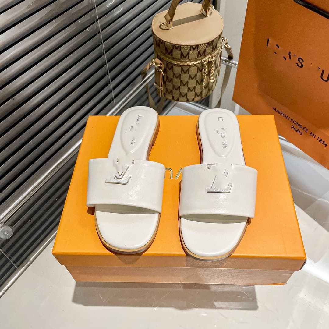 Women's L Flat Slippers with Metal Rhinestone Buckle, Sheepskin Full Coverage Non-Slip Versatile One-Bar Slippers, Wholesale Comfortable