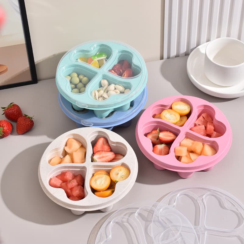 Heart-Shaped Wheat Straw Meal Box, Fruit Snack Candy Box, Four-Compartment Refreshment Preservation Box with Transparent Lid, Cross-Border Snack Box