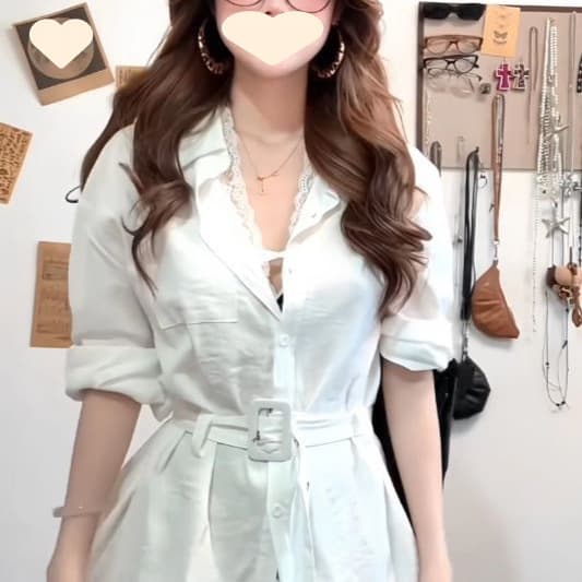 Plus-size, fashionable, versatile Korean-style pure and alluring loose-fitting belted collared shirt top for autumn, perfect for plus-size women.