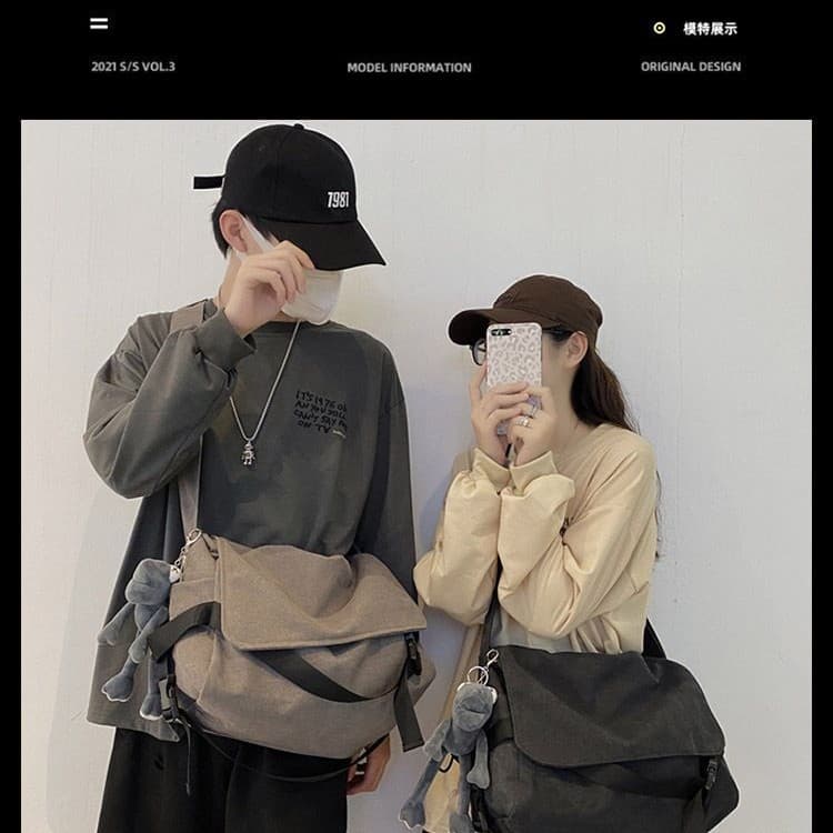 Canvas Crossbody Bag for Men, Large Capacity, Japanese Retro Casual Style, Student Shoulder Bag, Simple and Relaxed