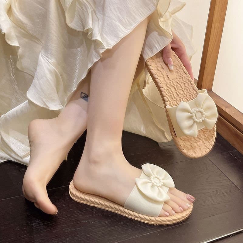 Straw Rope Slippers for Women, Summer Fashion, Waterproof, Non-Slip, Lightweight, New Versatile Korean Style Sandals for Outdoor Use
