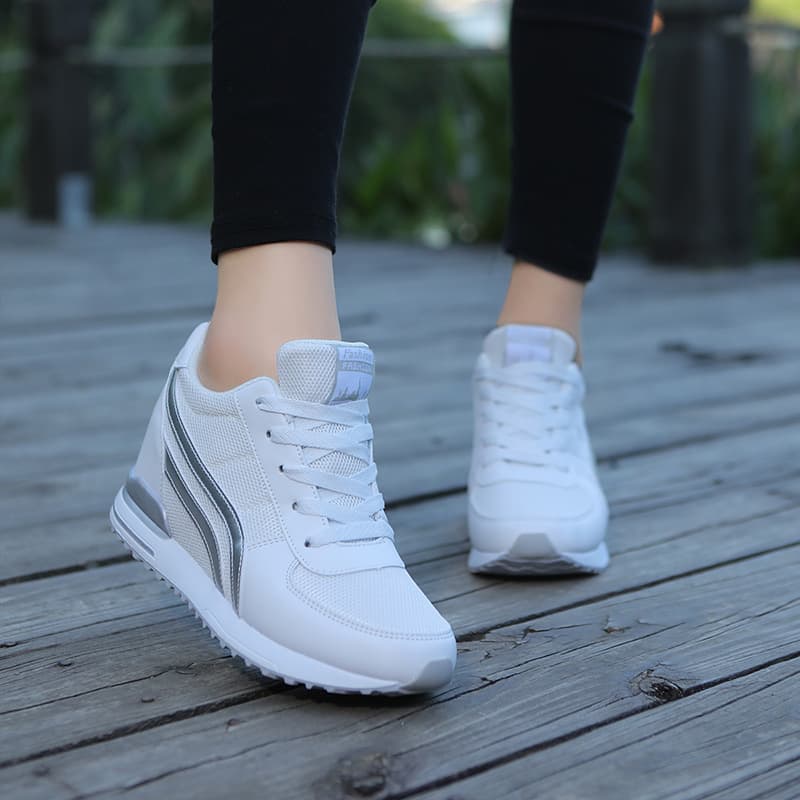 2026 Spring/Summer Mesh Height-Increasing Casual Sports Shoes for Petite Women, Comfortable and Skin-Friendly