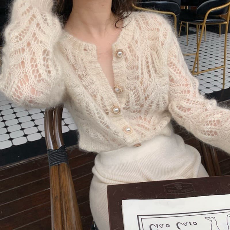New Autumn Style Little Chanel-Style Crochet Hollow-Out Knitted Cardigan, Fashionable Lace Knit Women's Cardigan, Trendy Jacket