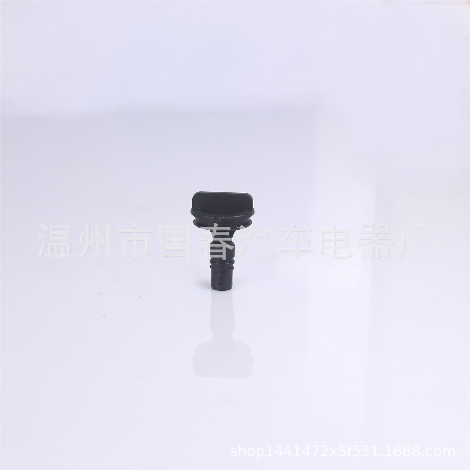 PCV valve, crankcase ventilation valve 53032940AA, 53032940AB suitable for Jeep Chrysler.