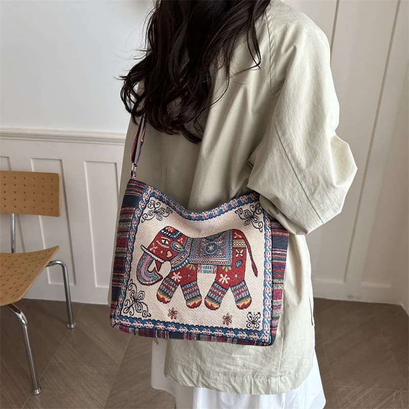 New Chinese Ethnic Style Embroidered Bag Women's Crossbody Bag Small Shoulder Bag Cute Fashion Women's Mobile Phone Bag Shoulder Bag