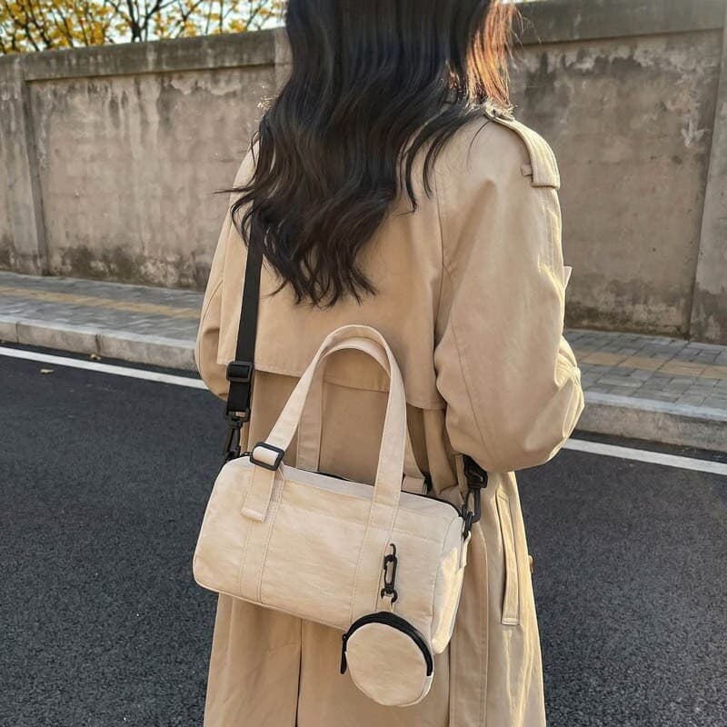 2026 Spring New Simple Large Capacity Canvas Versatile Cylindrical Handbag Internet Celebrity Casual Shoulder Bag Women's Wholesale