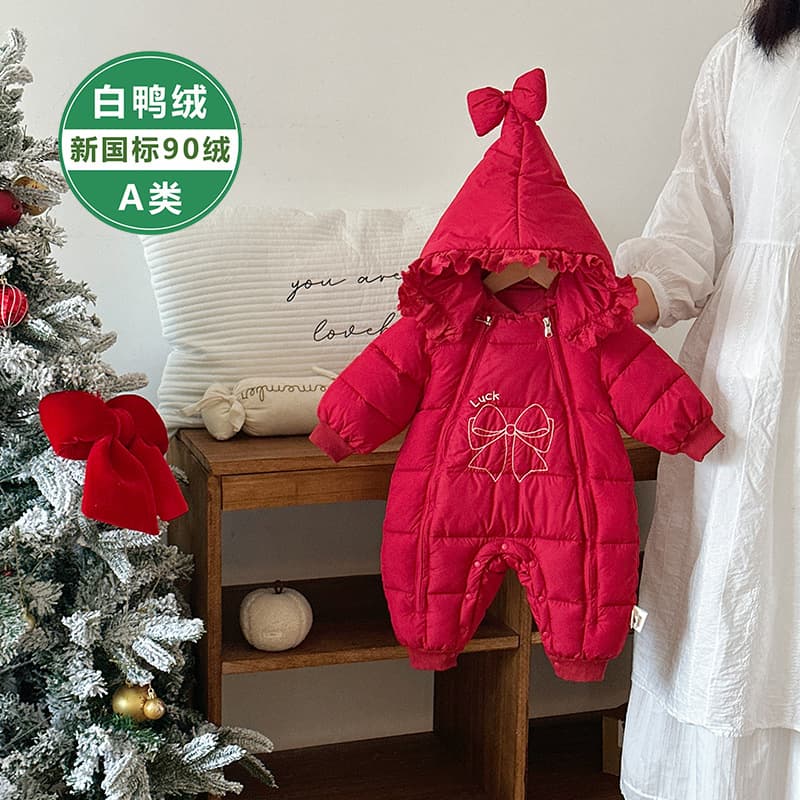 Newborn baby clothes, winter festive white duck down jacket jumpsuit, baby girl super cute bow New Year's greeting suit