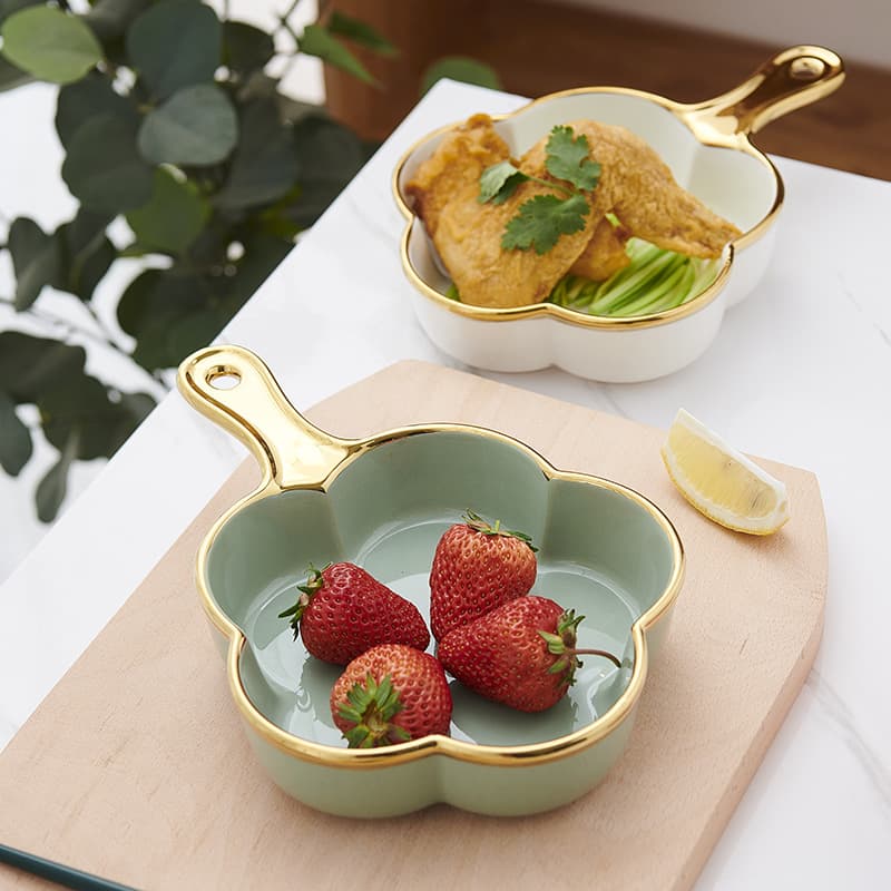 Nordic creative handle bowl Japanese style household ceramic instant noodle bowl fruit salad bowl ins internet celebrity tableware dessert bowl