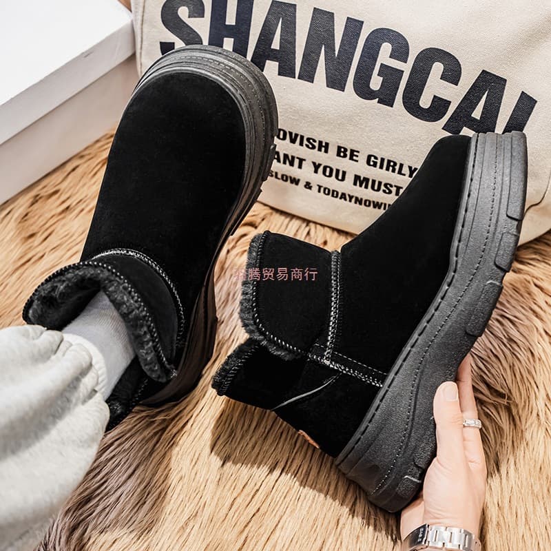 Old Beijing Men's Cotton Shoes Winter 2025 New Thick-Soled Snow Boots for Men Plush Lined Thick Warm Northeast Shoes