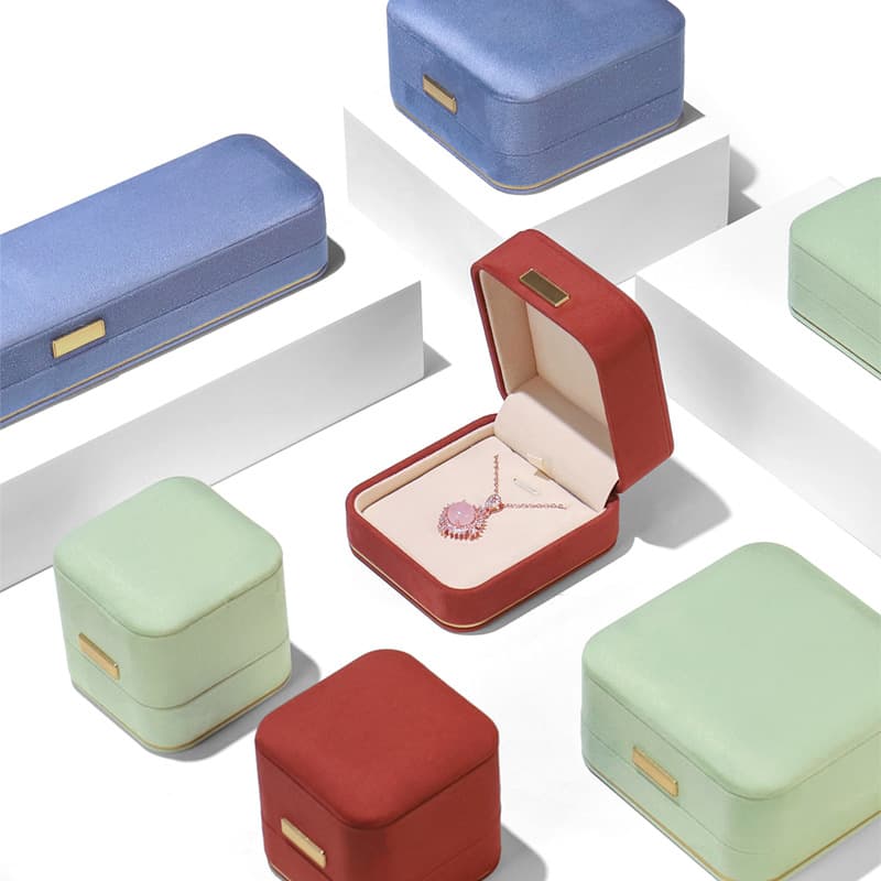 Fresh and minimalist microfiber suede proposal ring box, earring storage box, necklace gift box, bracelet box, brooch and bangle box