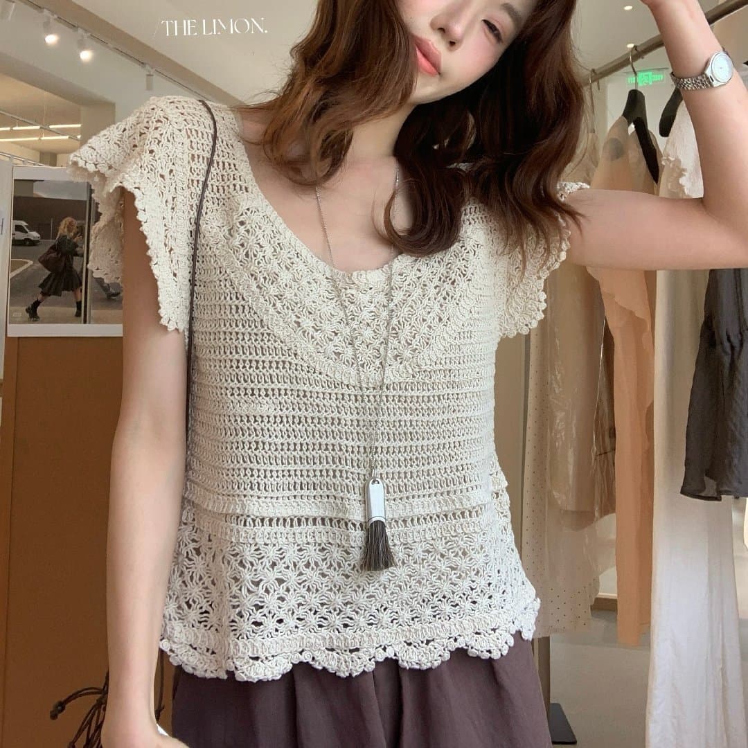 THE LEMON Lemon Green Tea 2026 Summer Crochet Hollow Knit Top for Women with Fringe Design Sense Niche Blouse