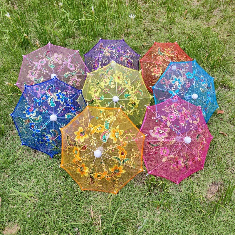 13cm Embroidered Umbrellas - Small Lace Umbrellas for Stage Props, Children's Toy Umbrellas, and Craft Stall Wholesale