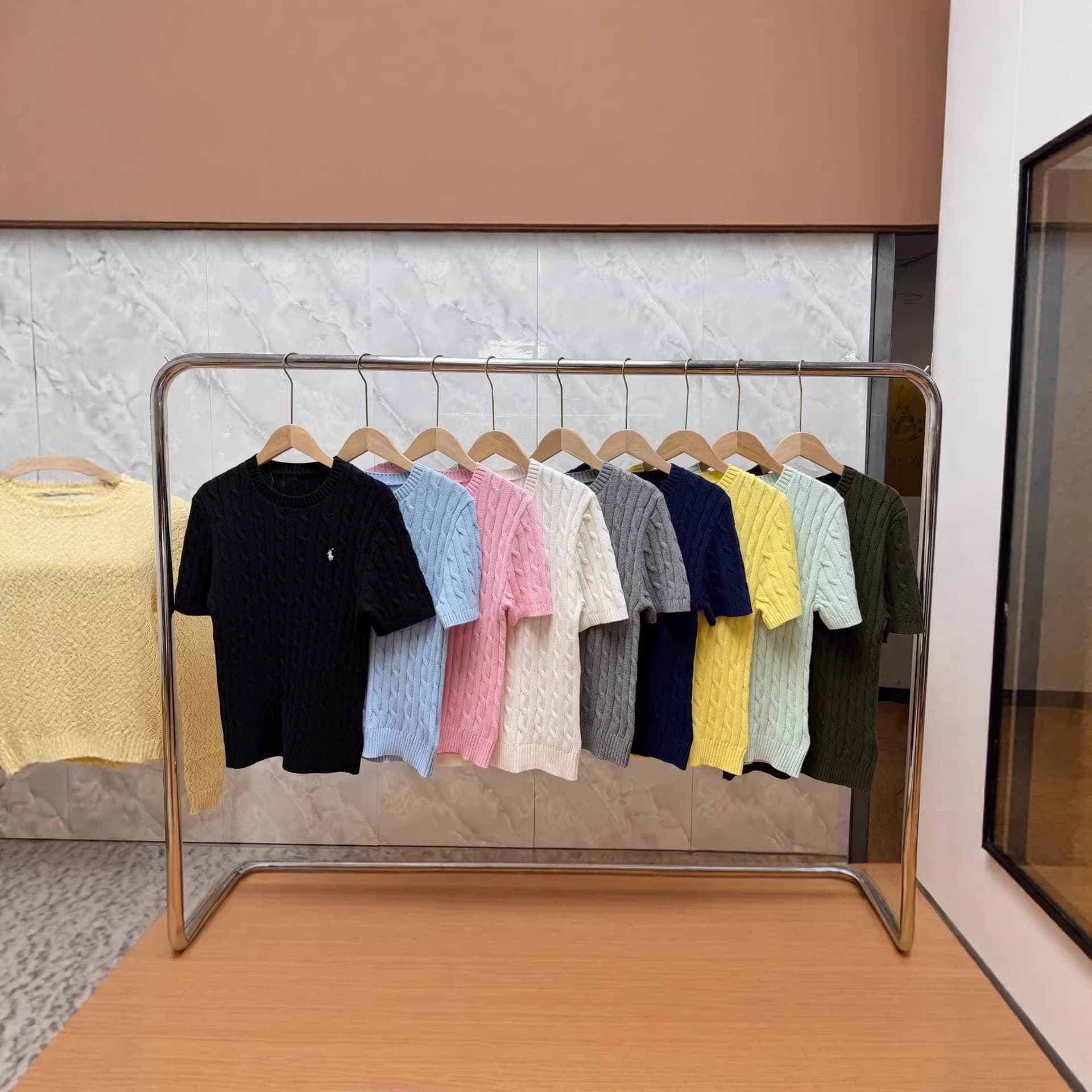 RL Ralph Lauren Crew Neck Knit Cotton Short Sleeve Pullover Summer Lightweight Top with Embroidered Classic Cable Knit Pattern