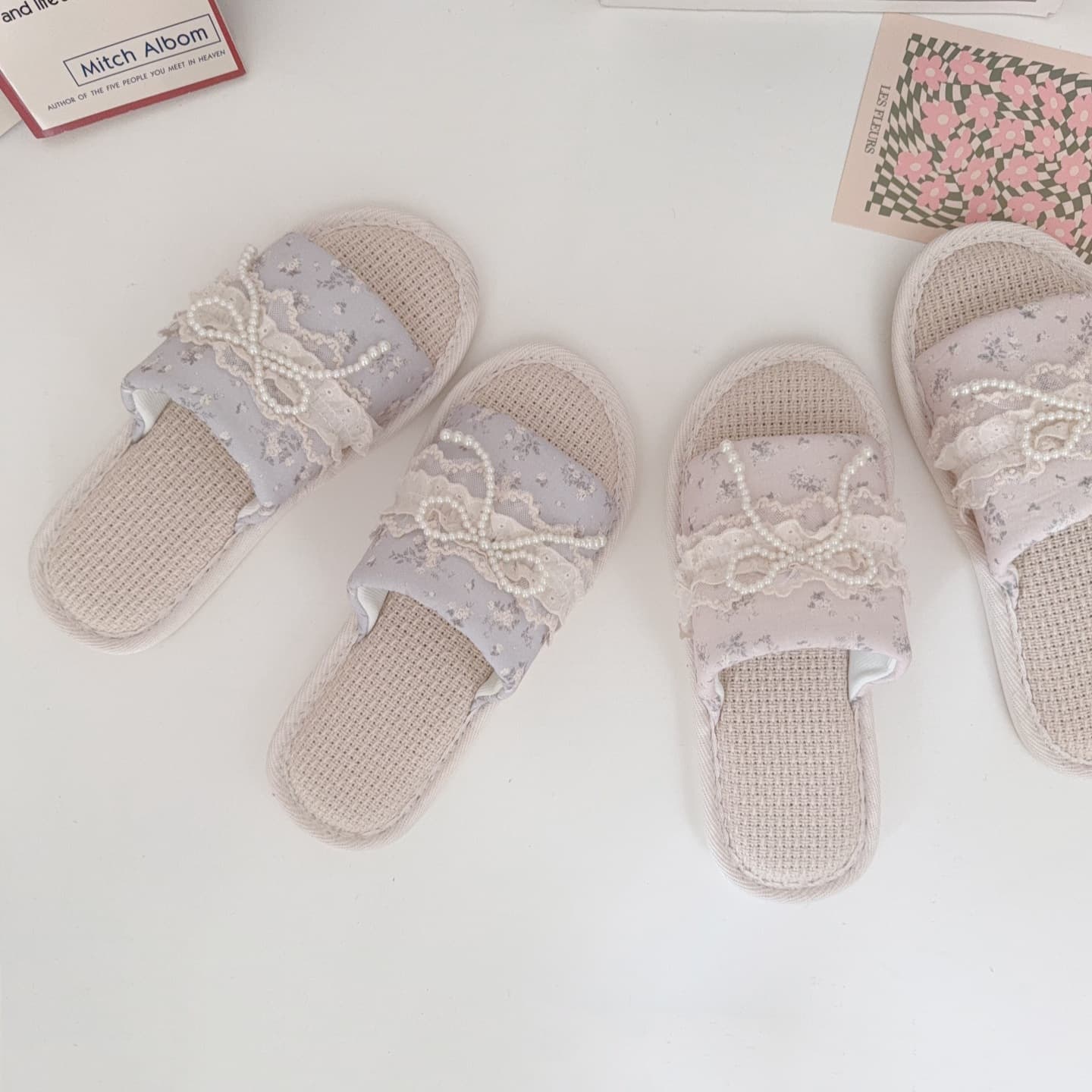 Sweet Floral Lace Pearl Bow Home Slippers for Women, Spring/Autumn/All-Season Fabric Slippers, Indoor Anti-Slip Floor Slippers