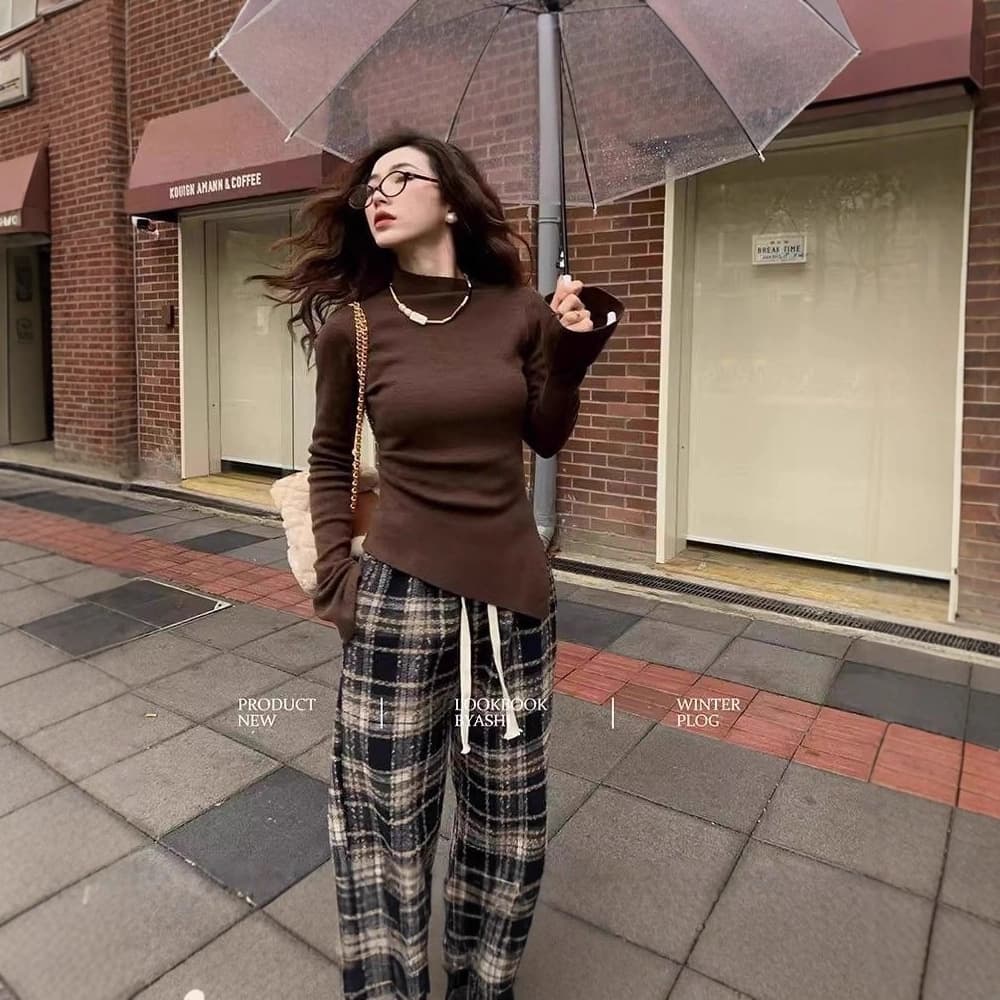 Designed slim slimming shoulder-padded slit long-sleeved top for women