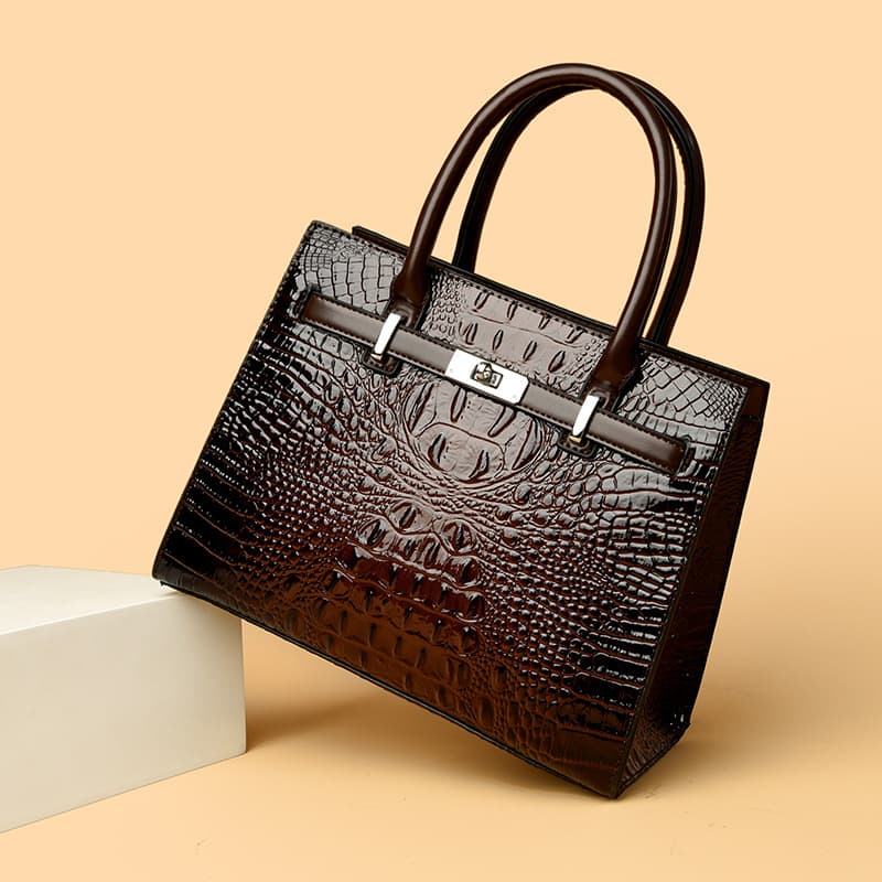 Crossbody Women's Bag Versatile Handbag 2025 New Crocodile Texture Top Handle Bag Large Capacity Middle-aged Mom Shoulder Bag
