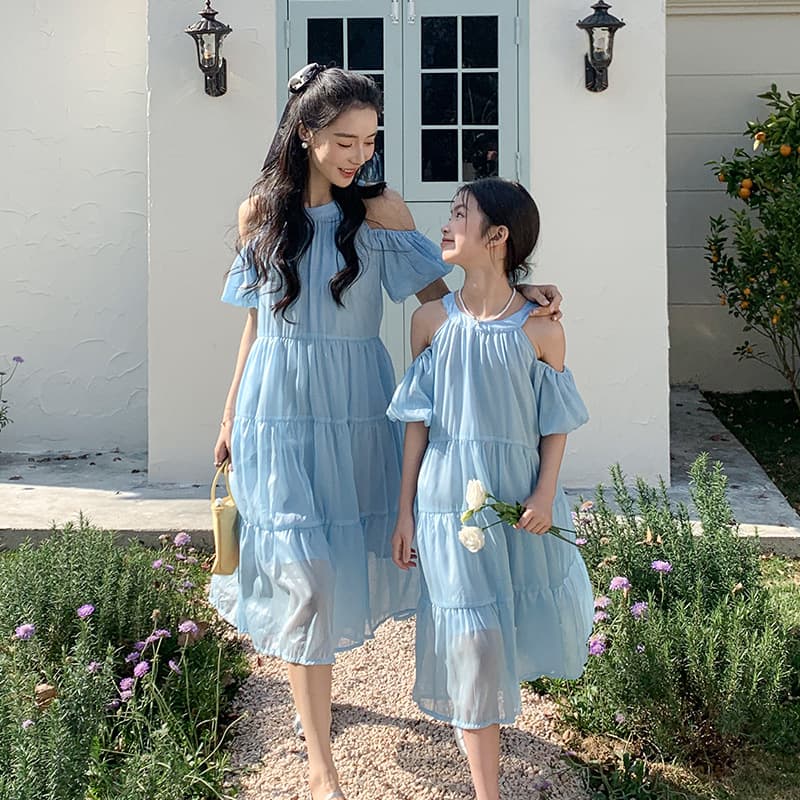 2026 New Style Family Matching Outfit: Off-Shoulder Blue Dress for Women and Girls, Fairy-Inspired Mother-Daughter Vacation Set