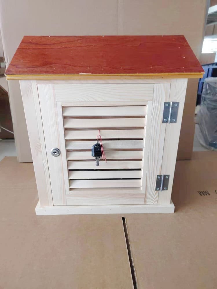 Outdoor Wooden Mini Stevenson Screen for Educational Geography Teaching Instruments with Temperature Measurement Function