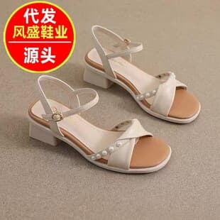 2026 New Summer Pearl Chanel-Style Fashion Versatile Mid-Heel One-Strap Sandals for Dresses Women's Chunky Heel Sandals