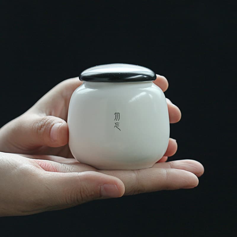 Hamster Memorial Pet Hair/Cremation Urn, Small/Medium Teeth Keepsake Jar for Rabbits, Cats, Dogs
