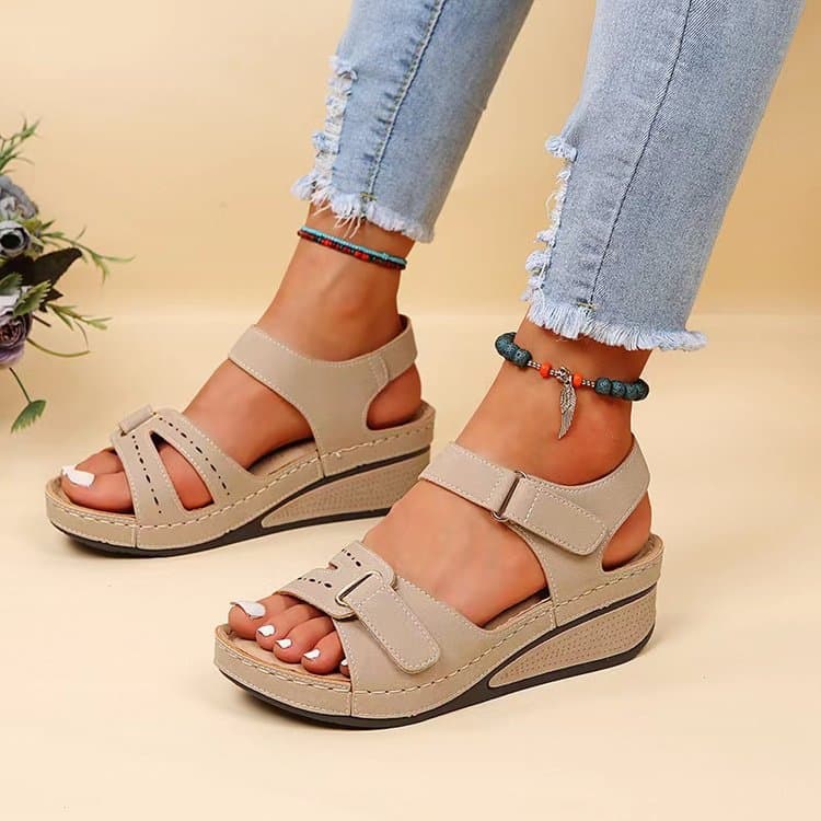 Roman Style Women's Sandals Summer New Slope Heel Beach Shoes Outdoor Trade Sandals