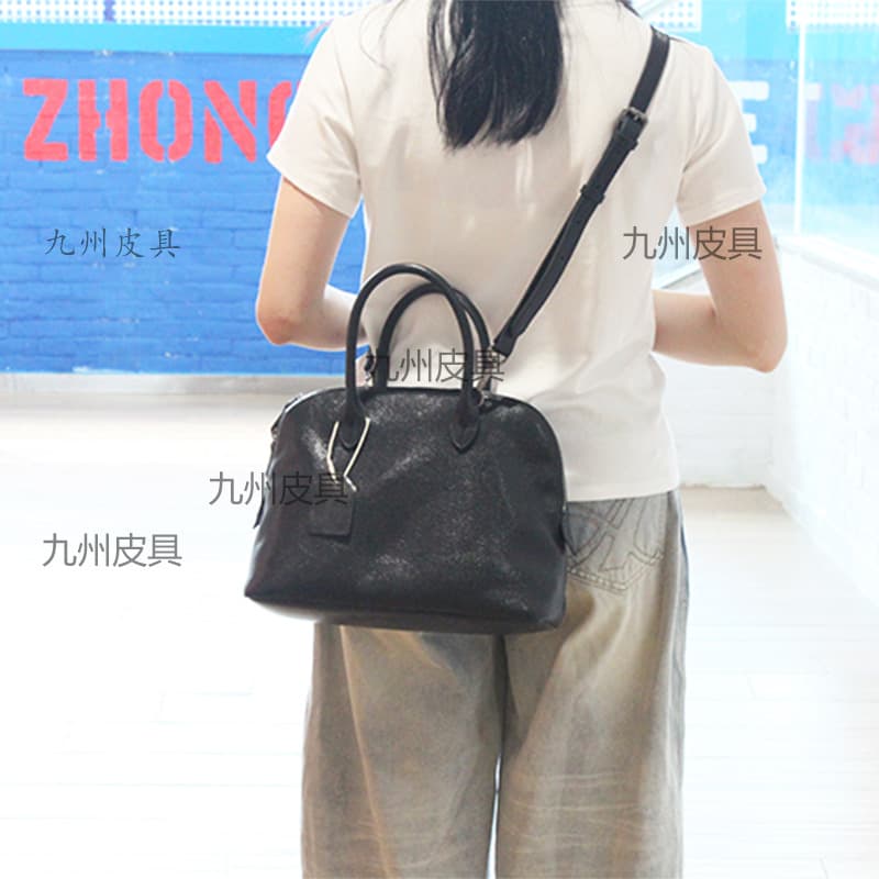 Top-Grain Leather Bowling Bag for Women, Premium Minimalist Retro Handbag, Handheld Shoulder Bag, Large Capacity, Versatile and Simple