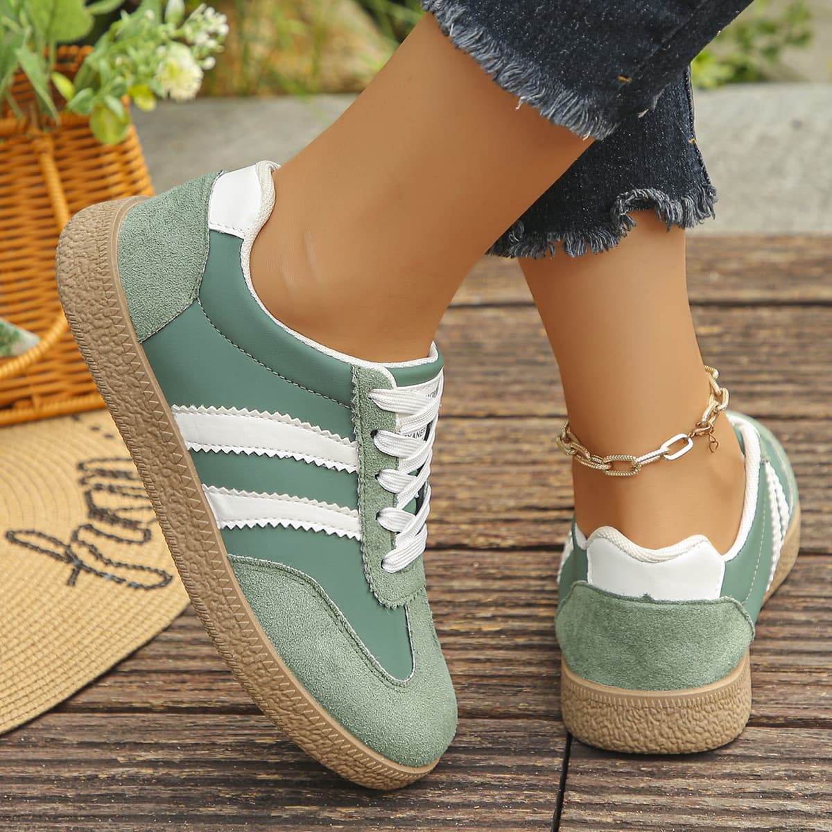 Cross-border Trade New Plus Size Flat Casual Board Shoes Non-slip German Training Shoes Versatile Lightweight Sports Agassi Shoes Women's Shoes