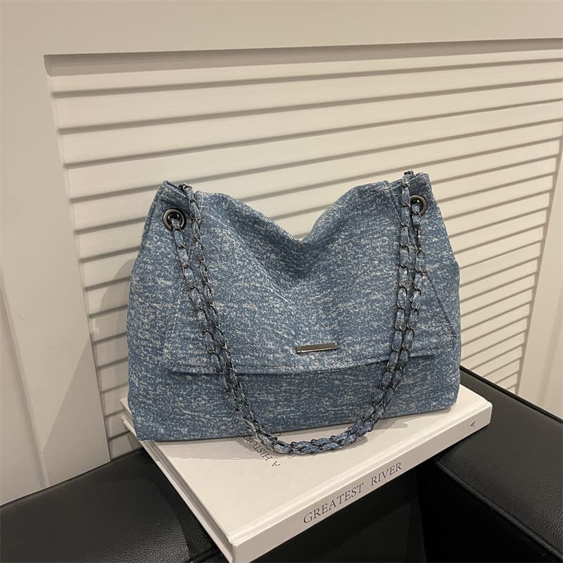 Korean-style Chain Large Capacity Tote Bag for Women, Versatile Casual Shoulder Bag 2026 Commuter Large Capacity Shoulder Bag