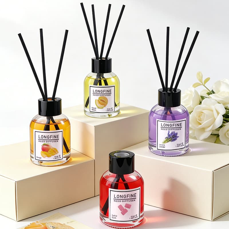 Floral and Fruity Scented Reed Diffuser for Home Air Freshener, Toilet and Hotel Fragrance Decor, Factory Accepts Export Custom Orders
