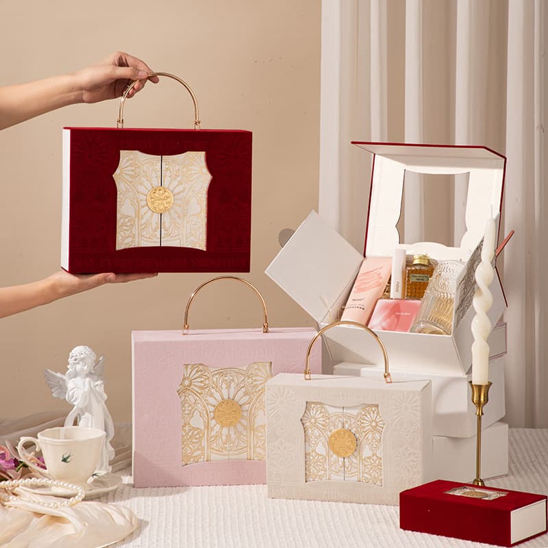 Xiaohongshu Baroque Velvet Gift Box Luxury Handbag European-Style Wedding Candy Box Birthday Engagement Party Favor Empty Box